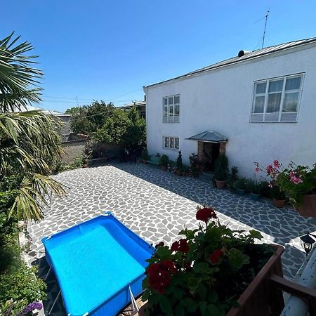 Guesthouse Giorgi Tel Avi Exterior foto