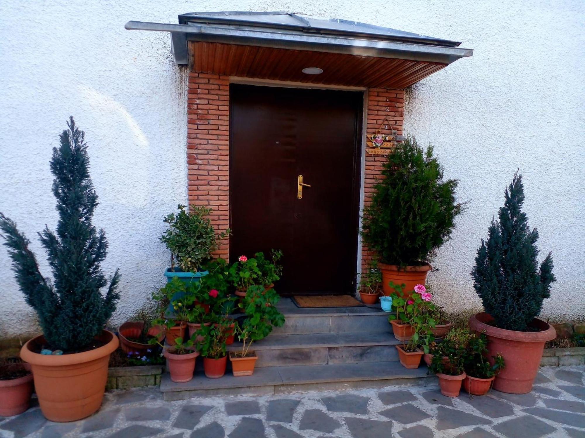 Guesthouse Giorgi Tel Avi Exterior foto