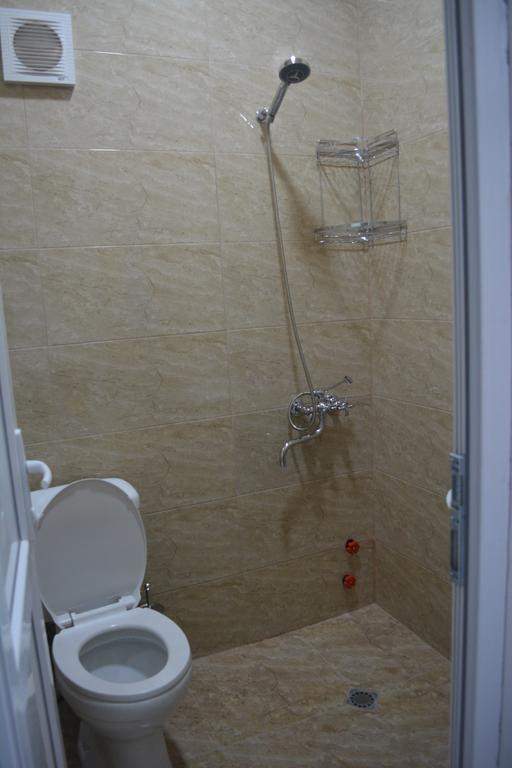 Guesthouse Giorgi Tel Avi Exterior foto